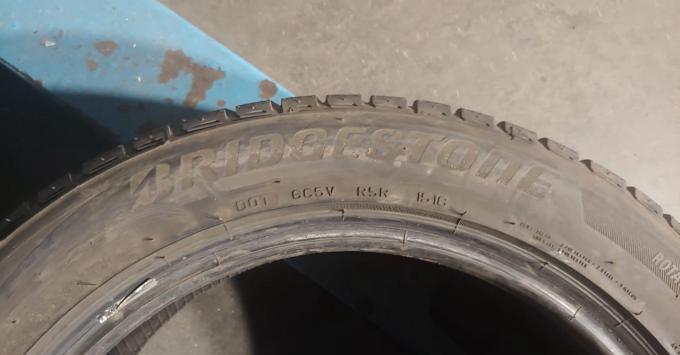 Bridgestone Blizzak LM-80 Evo 235/50 R18 97H