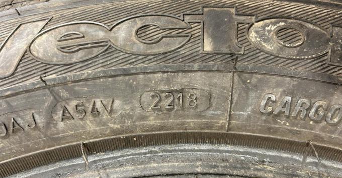 Goodyear Cargo Vector 2 225/55 R17C 104H