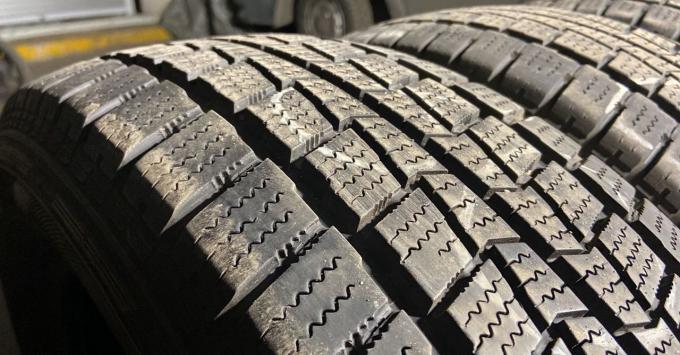 Hankook Winter RW06 215/60 R17C 109T