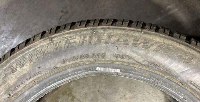 Firestone Winterhawk 4 215/55 R18 99V