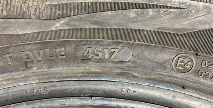 Vredestein Wintrac Xtreme S 215/55 R17 98V