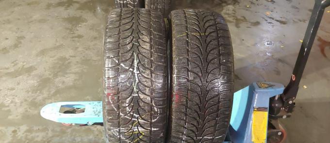 Bridgestone Blizzak LM-80 Evo 275/45 R20 110V