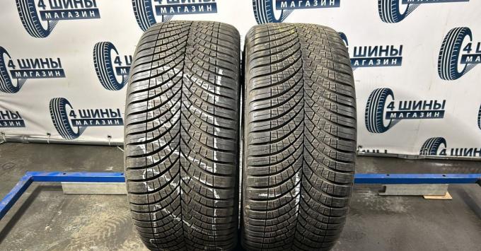 Goodyear Vector 4Seasons Gen-3 225/40 R18 92Y