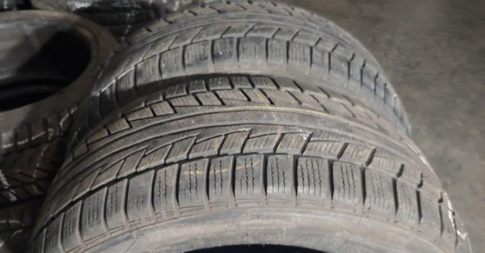 Nankang Snow SV-2 245/45 R18 100V