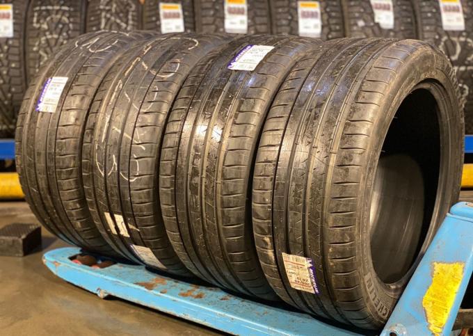 Michelin Pilot Sport 4 265/45 R19 105Y