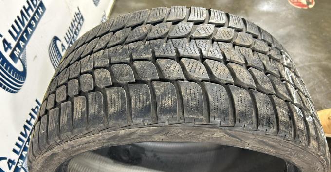 Bridgestone Blizzak LM-25 255/35 R18 94V