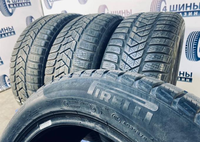 Pirelli Winter Sottozero 3 215/55 R17 98H