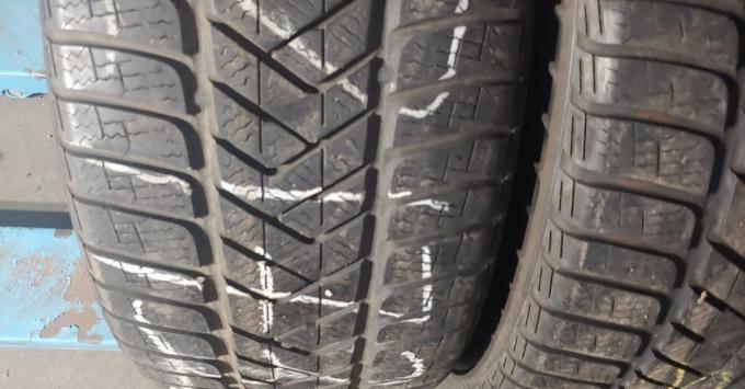 Pirelli Winter Sottozero 3 245/45 R18 100V