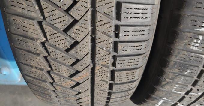 Continental ContiWinterContact TS 850 P 235/55 R19 105V