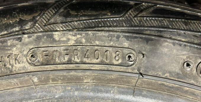 Falken Eurowinter HS01 245/45 R18 100V