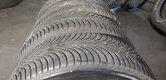 Michelin Alpin 5 205/55 R19 97H