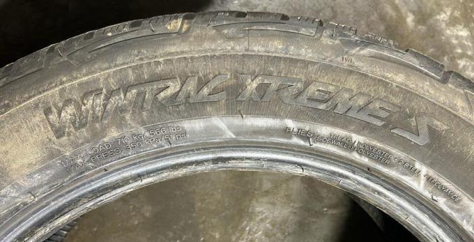 Vredestein Wintrac Xtreme S 215/60 R17 96H