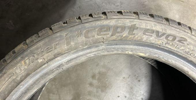 Hankook Winter I'Cept Evo2 W320 225/40 R18 92V