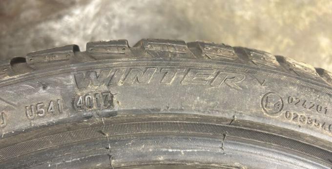 Pirelli Winter Sottozero 3 225/40 R18 92H