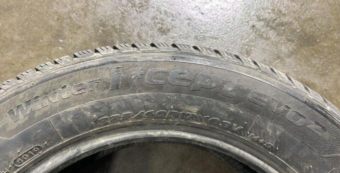 Hankook Winter I'Cept Evo2 W320 225/60 R17 99H