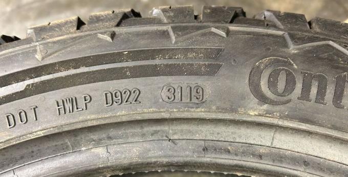 Continental CrossContact ATR 275/40 R20 106W