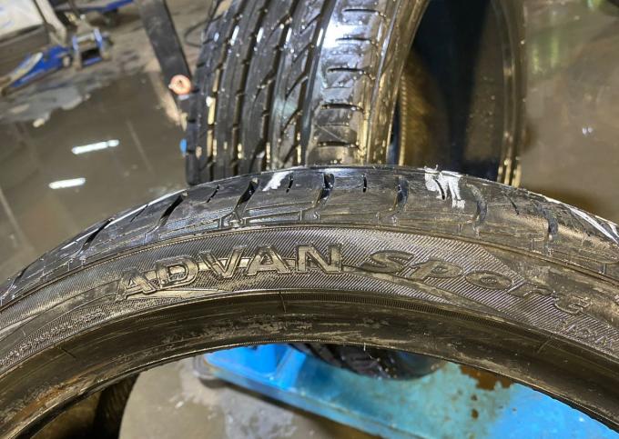 Yokohama Advan Sport V103S 235/35 R19 91Y