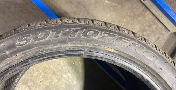 Pirelli Winter Sottozero 270 Serie II 275/35 R19 100W