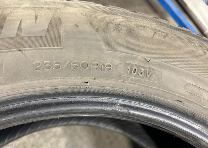 Michelin Latitude Tour HP 255/50 R19 103V