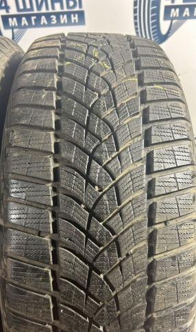 Goodyear UltraGrip Performance Gen-1 225/50 R18 99V