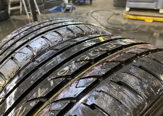 Minerva F105 215/40 R17 87W