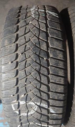 Goodyear UltraGrip Performance 2 225/40 R18 92V