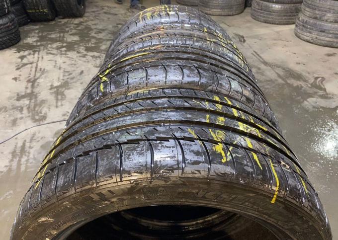 Michelin Pilot Sport PS2 235/40 R18 95Y