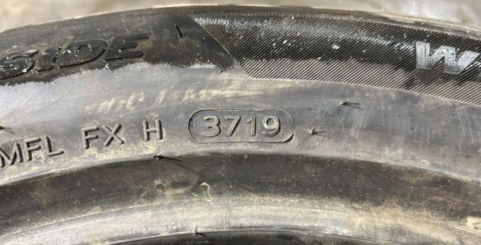 Hankook Winter I'Cept Evo2 W320 225/50 R18 99V