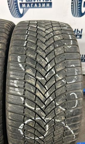 Bridgestone Weather Control A005 225/45 R17 94V