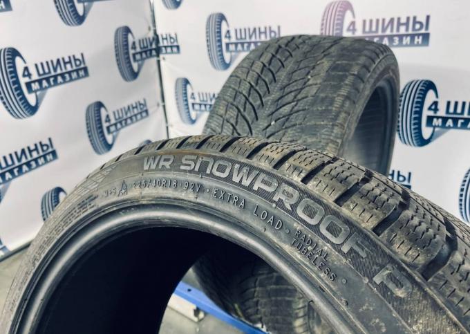 Nokian Tyres WR Snowproof P 225/40 R18 92V