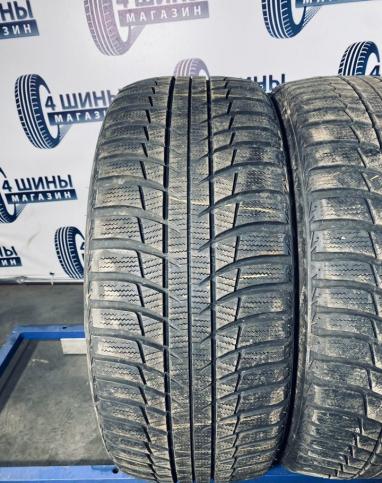 Bridgestone Blizzak LM-001 235/45 R18 98V