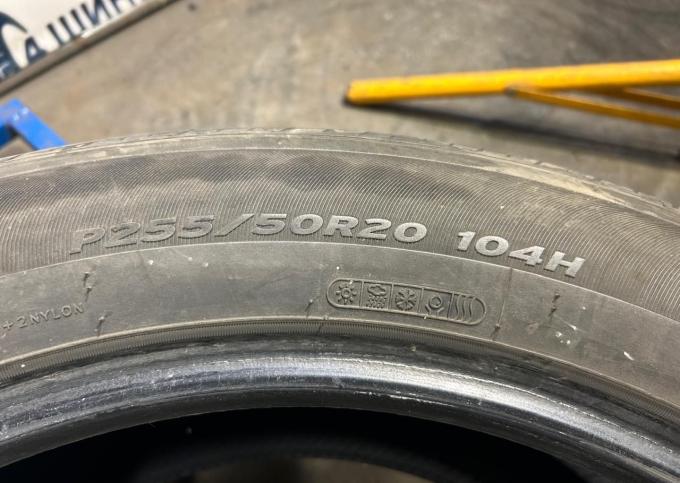 Hankook Optimo H426 255/50 R20 104H