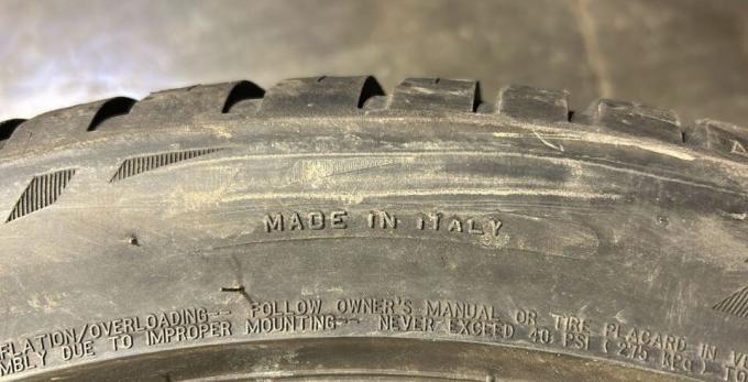 Bridgestone Weather Control A005 225/45 R17 94V