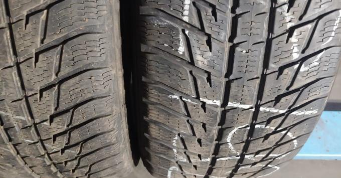 Nokian Tyres WR SUV 3 255/55 R20 110V