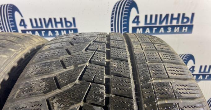 Hankook Winter I'Cept Evo2 W320 235/50 R19 103H