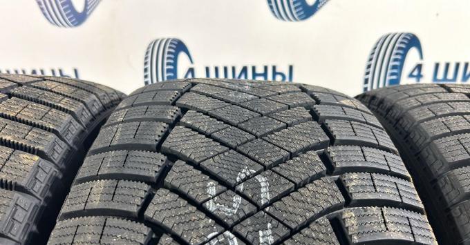 Pirelli Ice Zero FR 255/45 R20 105H