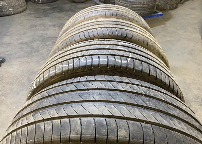 Michelin Primacy 4 215/60 R17 96H