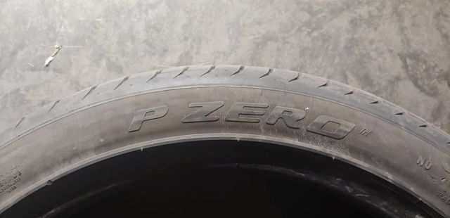 Pirelli P Zero 265/40 R21 101Y