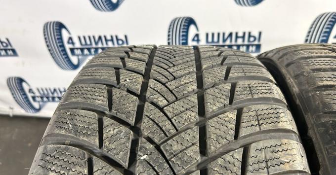 Bridgestone Blizzak LM-001 245/40 R18 93V