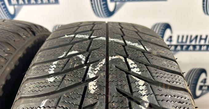 Bridgestone Blizzak LM-001 205/60 R16 96H