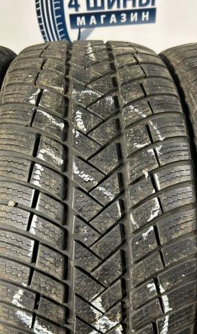 Vredestein Wintrac Pro 235/45 R18 98V