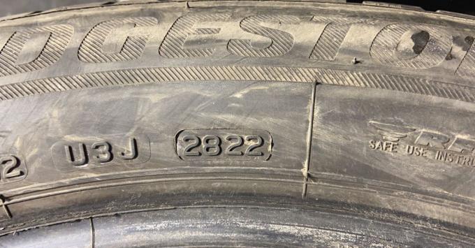 Bridgestone Blizzak LM-005 245/50 R19 105V