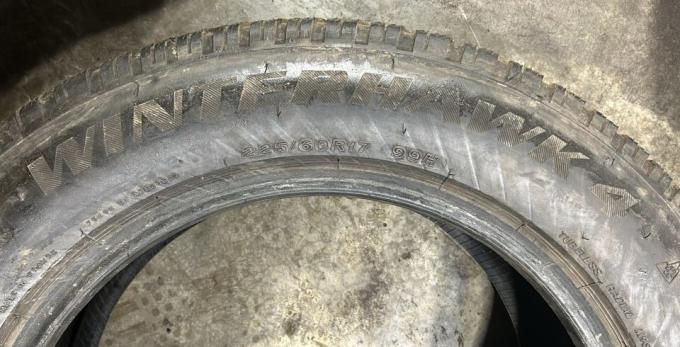 Firestone Winterhawk 4 225/60 R17 99H