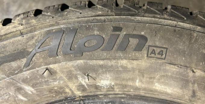 Michelin Alpin A4 185/65 R15 88T