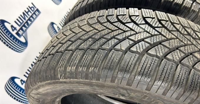 Bridgestone Blizzak LM-005 235/55 R18 104H