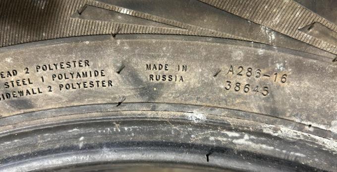 Nokian Tyres WR D4 215/60 R16 99H