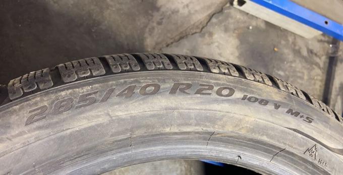 Pirelli P Zero Winter 285/40 R20 108V