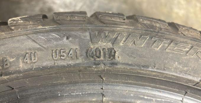 Pirelli Winter Sottozero 3 225/40 R18 92H