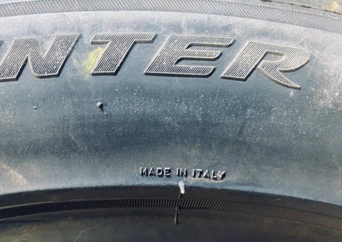 Pirelli Winter Sottozero 3 215/50 R18 92V