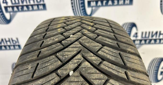 Kleber Quadraxer 2 205/50 R17 93V